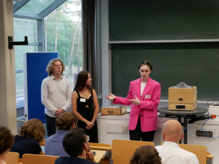 Presentation of the "Heiße Kiste" / Photo: CBI